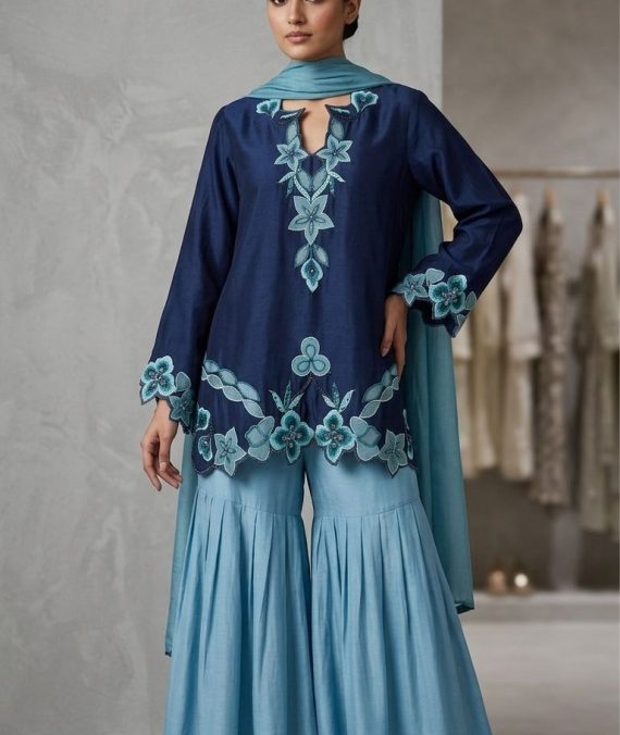 The Nyla Set (Navy Blue)